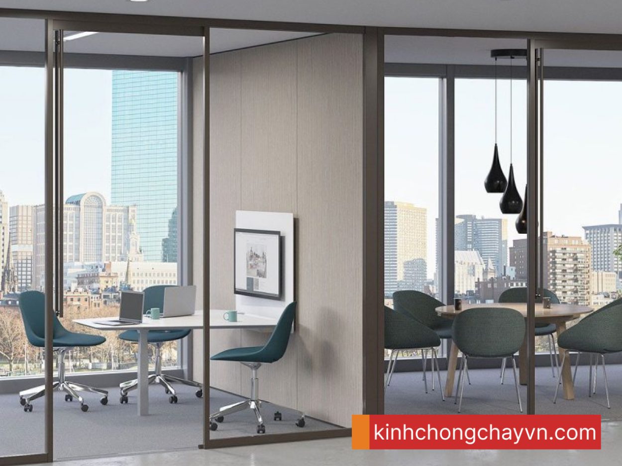 Vách kính chống cháy Surise Glass chất lượng cao