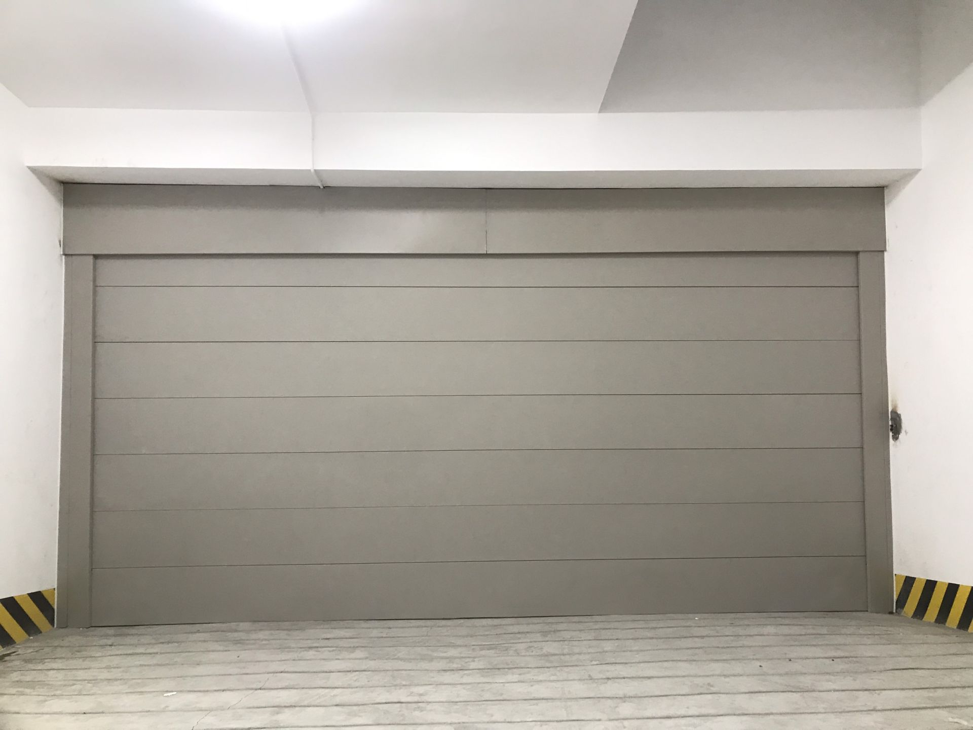 Cửa cuốn chống cháy tại Hà Nội: Thông tin chi tiết bạn cần biết