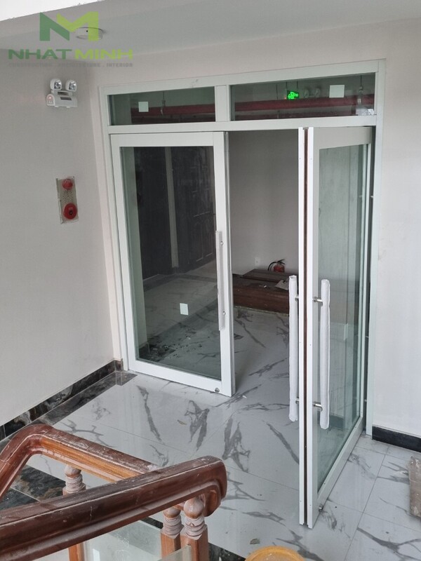 Top vị trí nên lắp kính chống cháy trong nhà phố