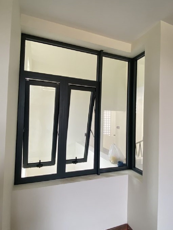 Cửa sổ mở hất chống cháy EI60 an toàn cho khách sạn