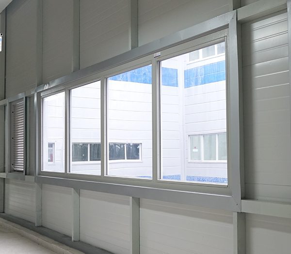 Kính chống cháy có bị nổ không? Khả năng chịu nhiệt tối đa của kính