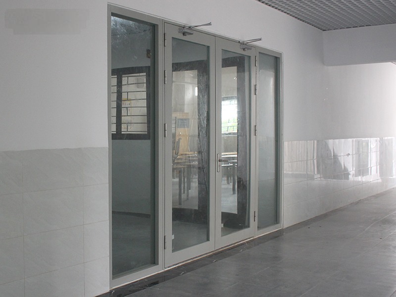 Cửa thủy lực chống cháy cấu tạo như thế nào? Tìm hiểu chi tiết từ A đến Z