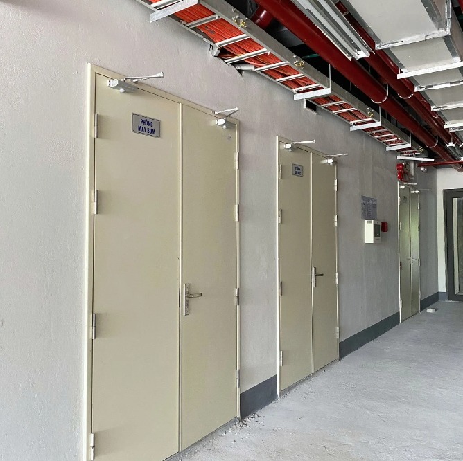 Những công trình nên lắp đặt cửa chống cháy theo Quy định PCCC